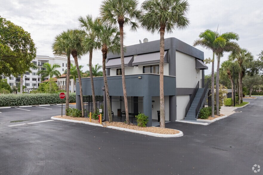 5300 Broken Sound Blvd NW, Boca Raton, FL à louer - Photo du bâtiment - Image 3 de 41