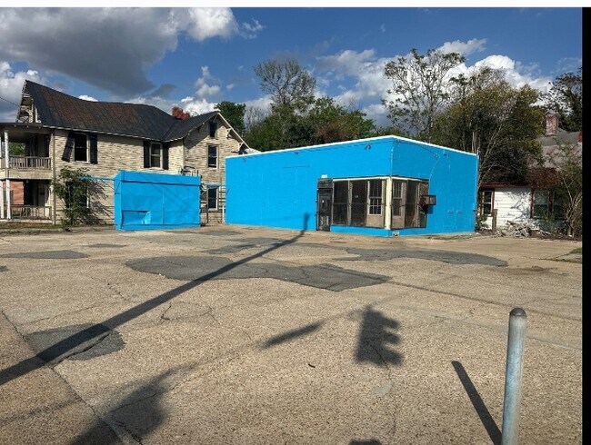 More details for 414 S John St, Goldsboro, NC - Retail for Sale