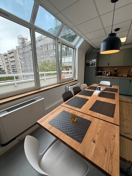 Multifamily in Boulogne-Billancourt for sale - Building Photo - Image 2 of 6
