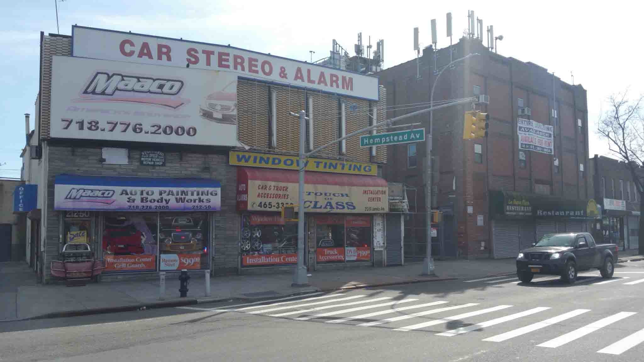 21250 Jamaica Ave, Queens Village, NY à louer Photo du bâtiment- Image 1 de 3