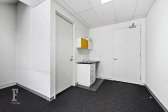 2 Bromham Pl, Richmond for lease Interior Photo- Image 2 of 3