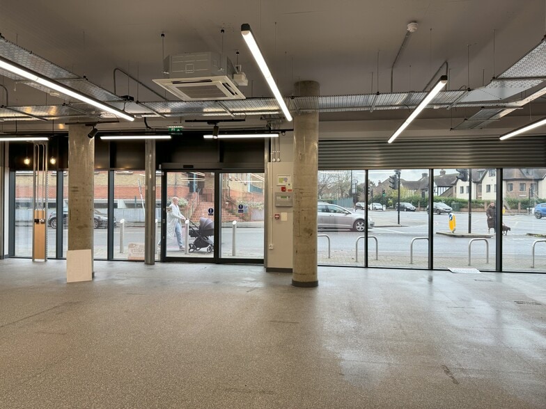 Homesdale Rd, Bromley for lease - Building Photo - Image 3 of 5