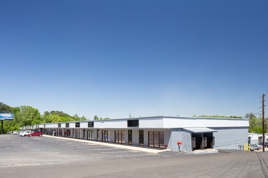 6030 Ga-85 Hwy, Riverdale, GA à vendre - Photo du bâtiment - Image 2 de 14