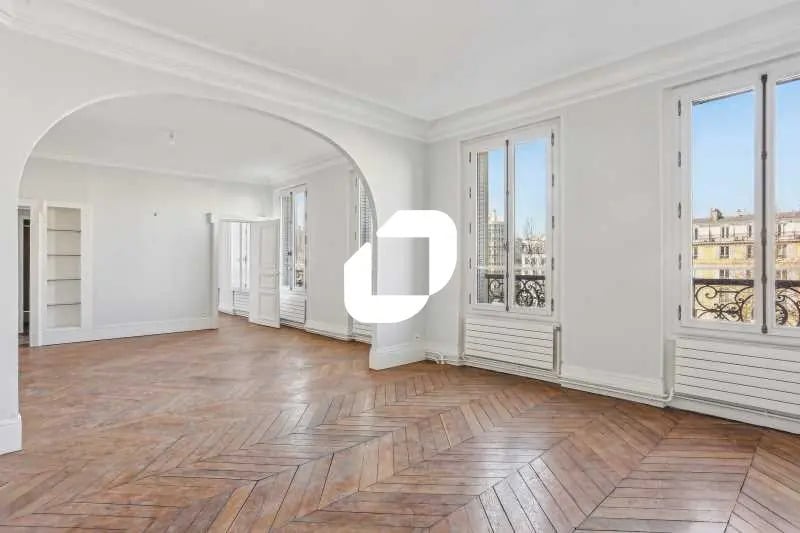 Bureau dans Neuilly-sur-Seine à vendre Photo intérieure- Image 1 de 12