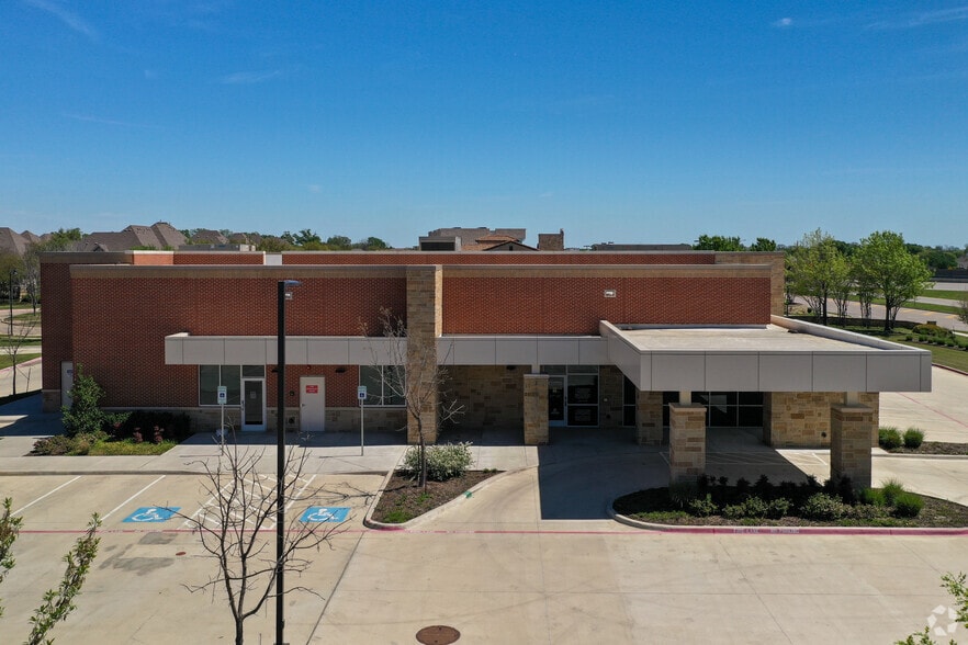 731 Plaza Blvd, Coppell, TX for sale - Building Photo - Image 3 of 30