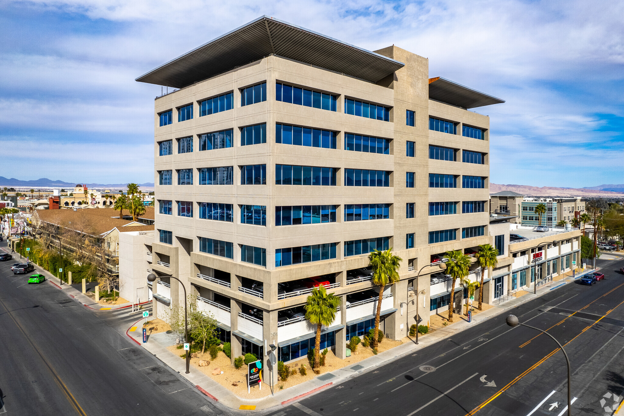 701 Bridger Ave, Las Vegas, NV à vendre Photo principale- Image 1 de 17