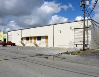 Plus de détails pour 745 W 25th St, Hialeah, FL - Industriel à louer