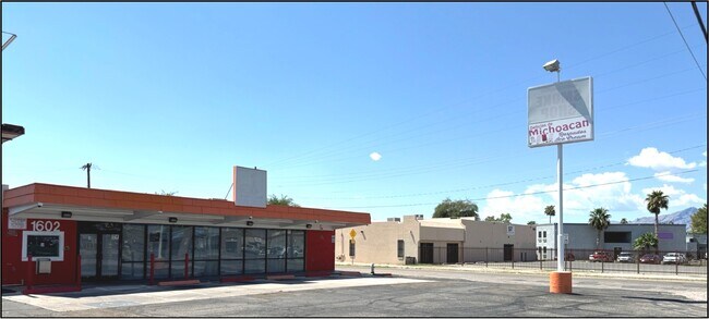 Plus de détails pour 1602 S Craycroft Rd, Tucson, AZ - Commerce de détail à louer
