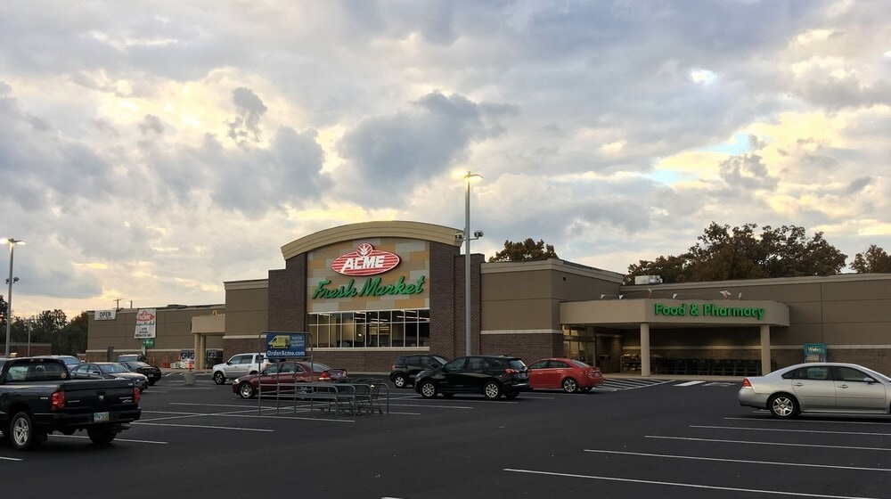 3140-3200 Greenwich Rd, Norton, OH for lease Building Photo- Image 1 of 9