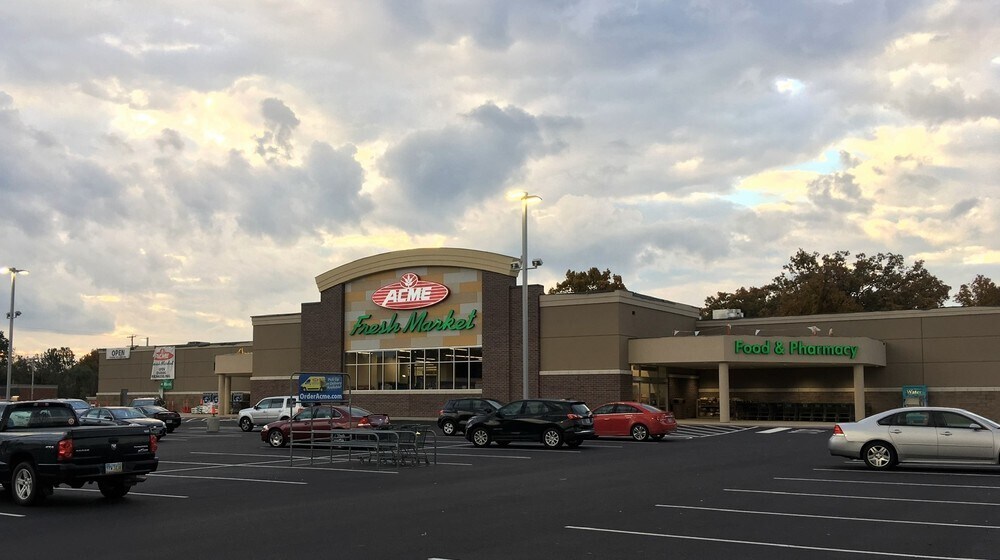 3140-3200 Greenwich Rd, Norton, OH à louer Photo du bâtiment- Image 1 de 9