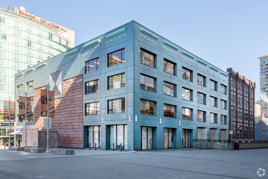 788 Beatty St, Vancouver, BC à louer - Photo du bâtiment - Image 2 de 6