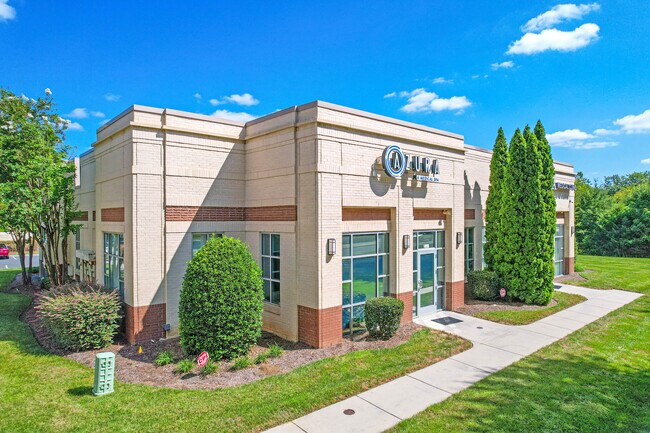 More details for 2540 Arrowood Rd, Charlotte, NC - Office for Sale