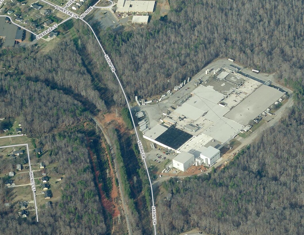 200 Saxony Dr, Lowell, NC à vendre Photo principale- Image 1 de 4