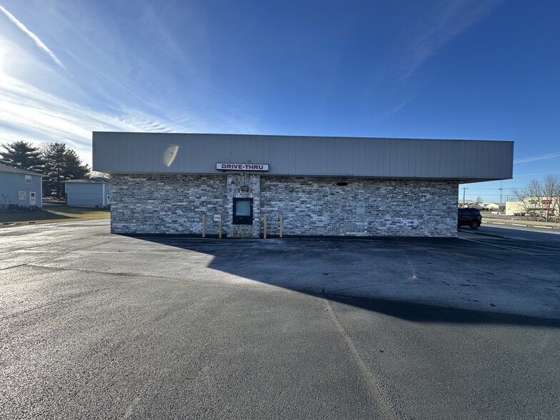 7130-7154 Missouri 14 Hwy, Sparta, MO for lease - Building Photo - Image 3 of 3