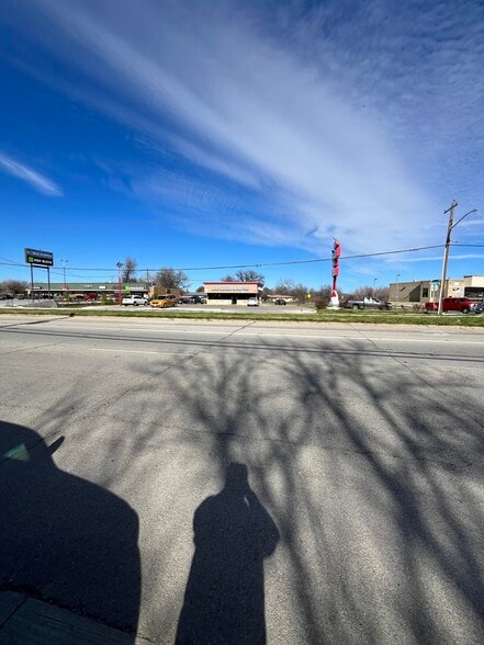 3354 Mansfield Hwy, Forest Hill, TX for sale - Building Photo - Image 3 of 6