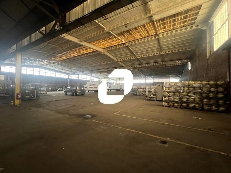 185 Rue Léo Lagrange, Douai à louer - Photo du bâtiment - Image 2 de 20