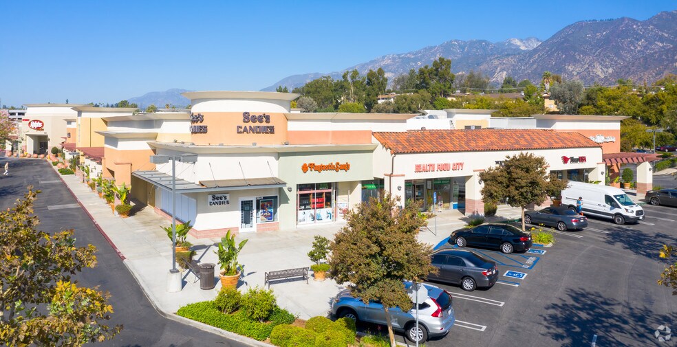 257-325 N Rosemead Blvd, Pasadena, CA à louer - Photo du bâtiment - Image 3 de 8
