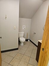 1947 N Lyford Rd, Rockford, IL for lease Interior Photo- Image 1 of 13