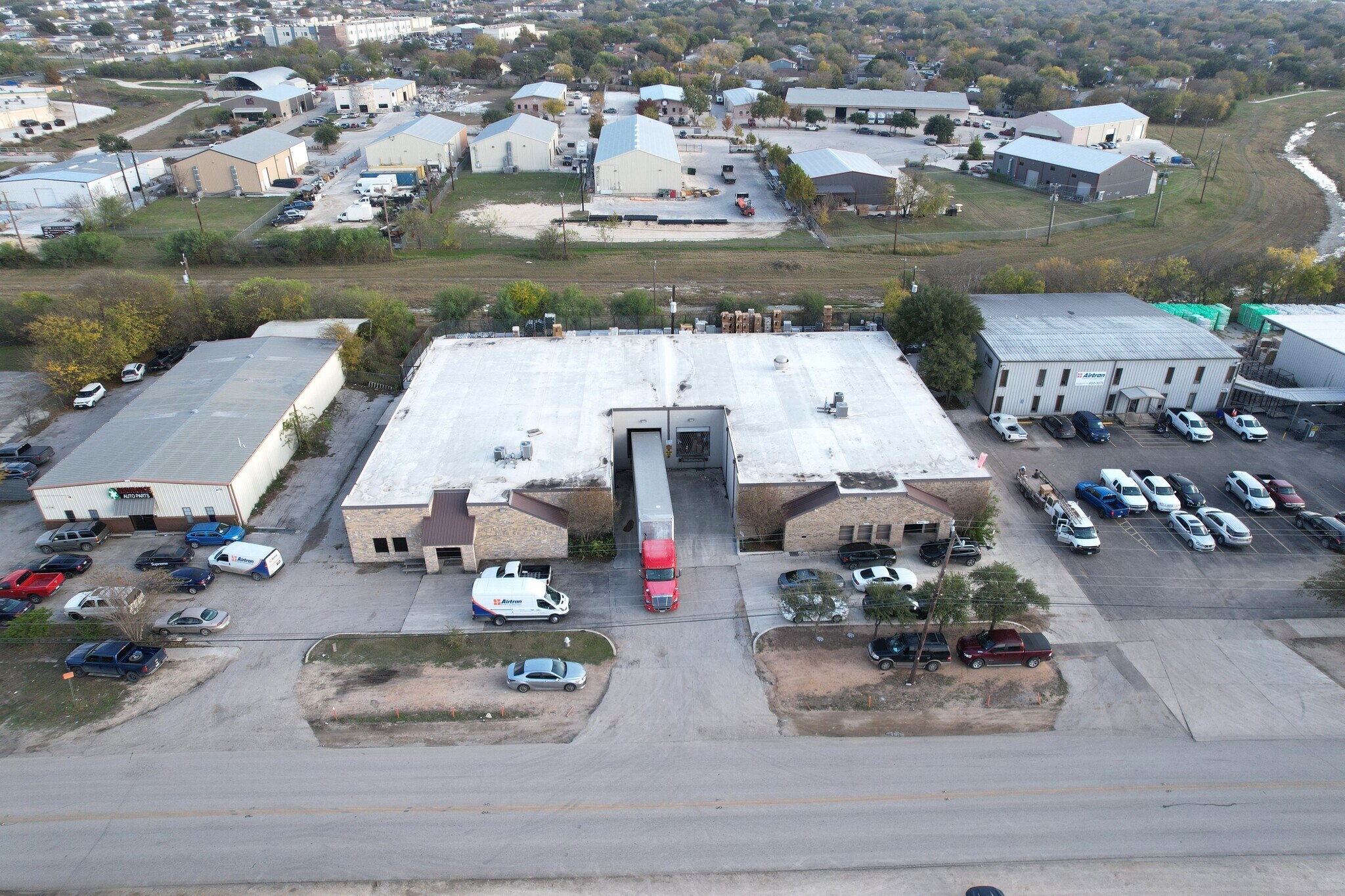13726-13730 Lookout Rd, San Antonio, TX à vendre Photo principale- Image 1 de 46