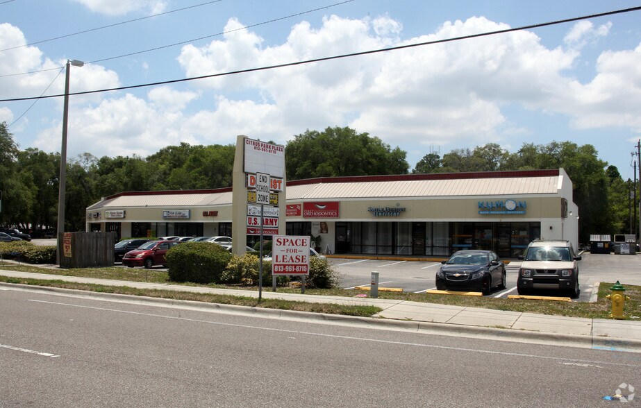 7620 Gunn Hwy, Tampa, FL à louer - Photo du bâtiment - Image 3 de 13