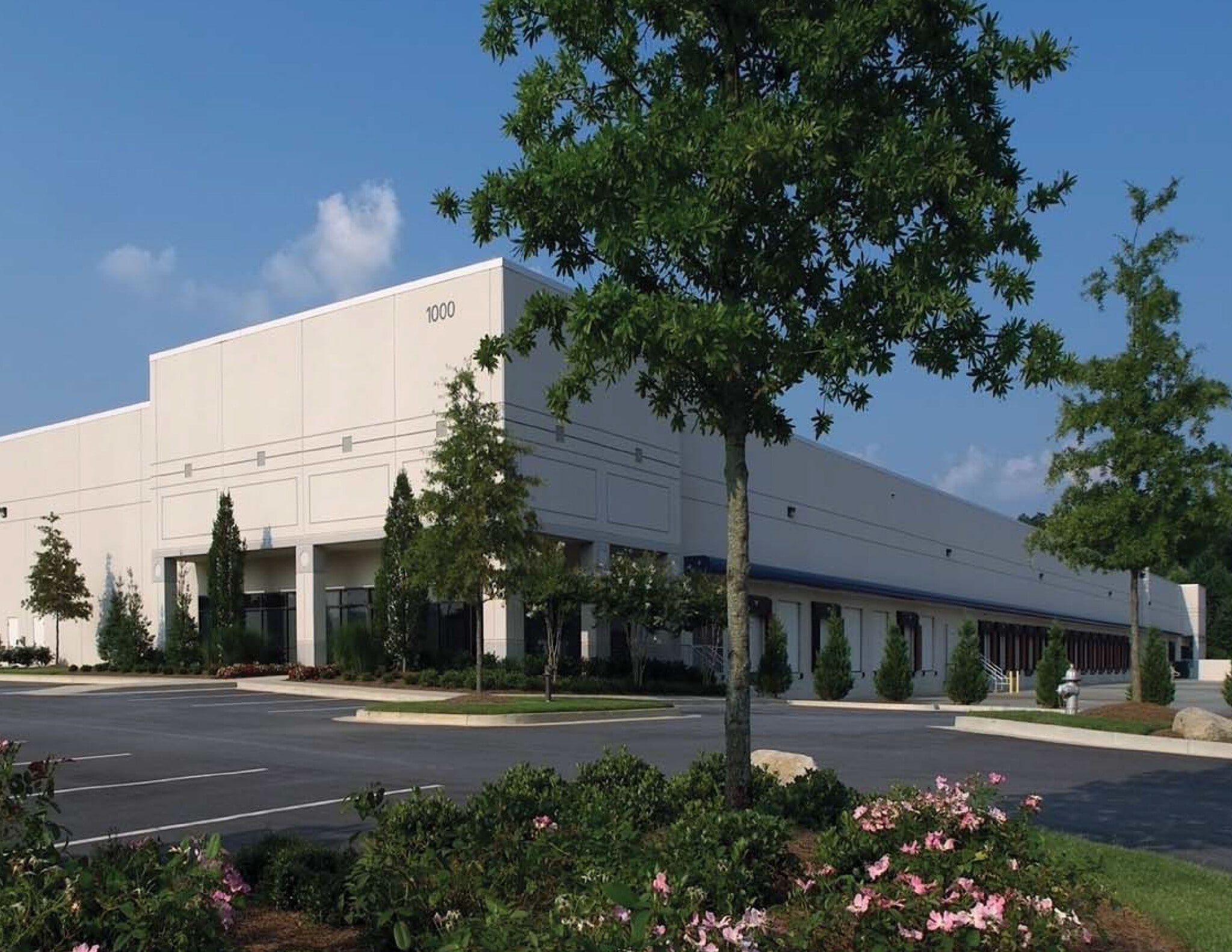 1000 Westlake Pky SW, Atlanta, GA for lease Building Photo- Image 1 of 2