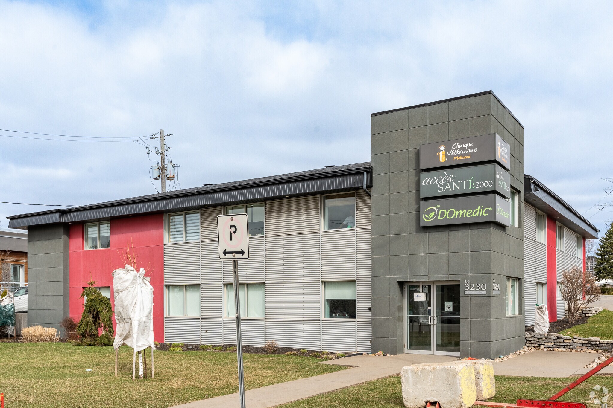 3230 Ch Saint Louis, Québec, QC à louer Photo principale- Image 1 de 4