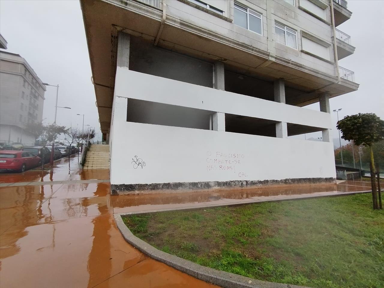 Commerce de détail dans Pontevedra à vendre Photo du bâtiment- Image 1 de 17