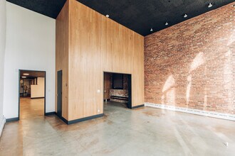 10 SW Ash St, Portland, OR for lease Interior Photo- Image 2 of 7