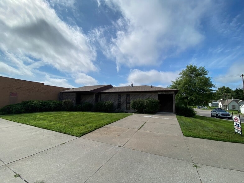 421 Main St, Tarkio, MO à vendre - Photo du bâtiment - Image 2 de 34