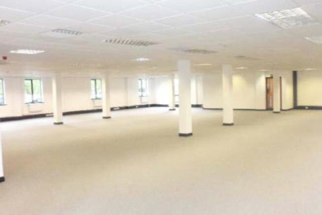 Avenue De Clichy, Merthyr Tydfil for lease Interior Photo- Image 1 of 2