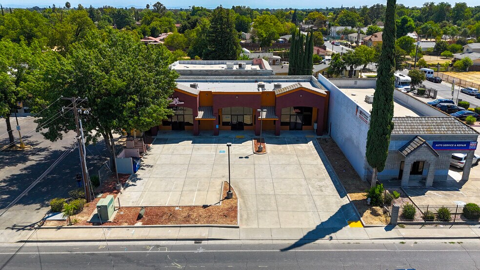 2820 Northgate Blvd, Sacramento, CA à vendre - Photo du bâtiment - Image 3 de 5