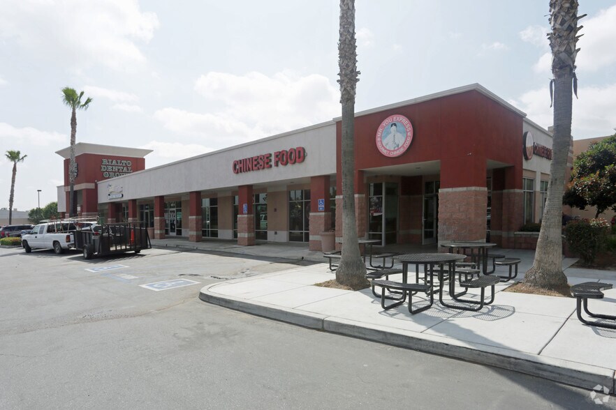 1627-1629 S Riverside Ave, Rialto, CA à louer - Photo principale - Image 1 de 8