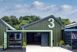 Bellfield Rd, High Wycombe à louer Photo du bâtiment- Image 1 de 3