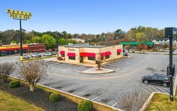515 Roe Center Ct, Travelers Rest, SC for lease Interior Photo- Image 1 of 2