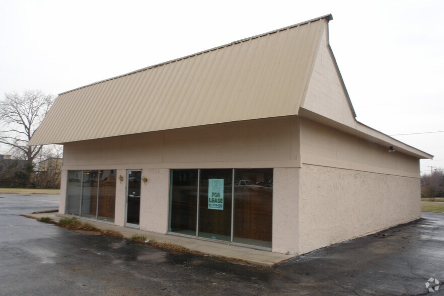 7255 Glenview Dr, Richland Hills, TX à vendre - Photo du bâtiment - Image 3 de 3