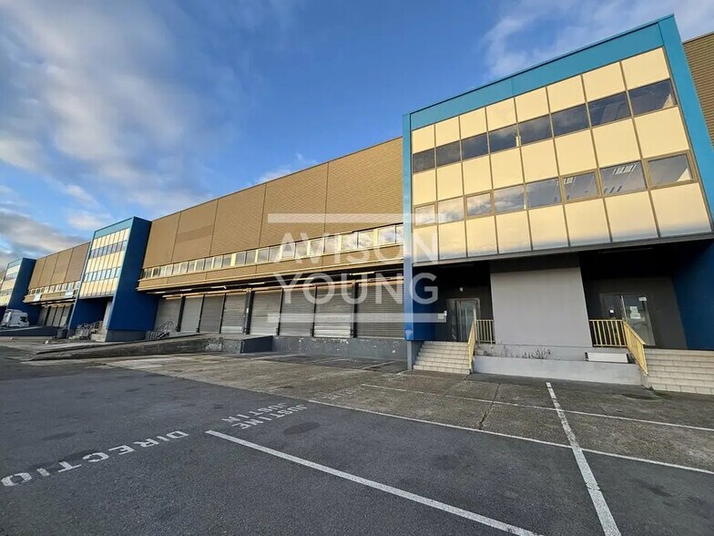 Flex dans Aulnay-sous-Bois à louer - Photo du bâtiment - Image 1 de 5