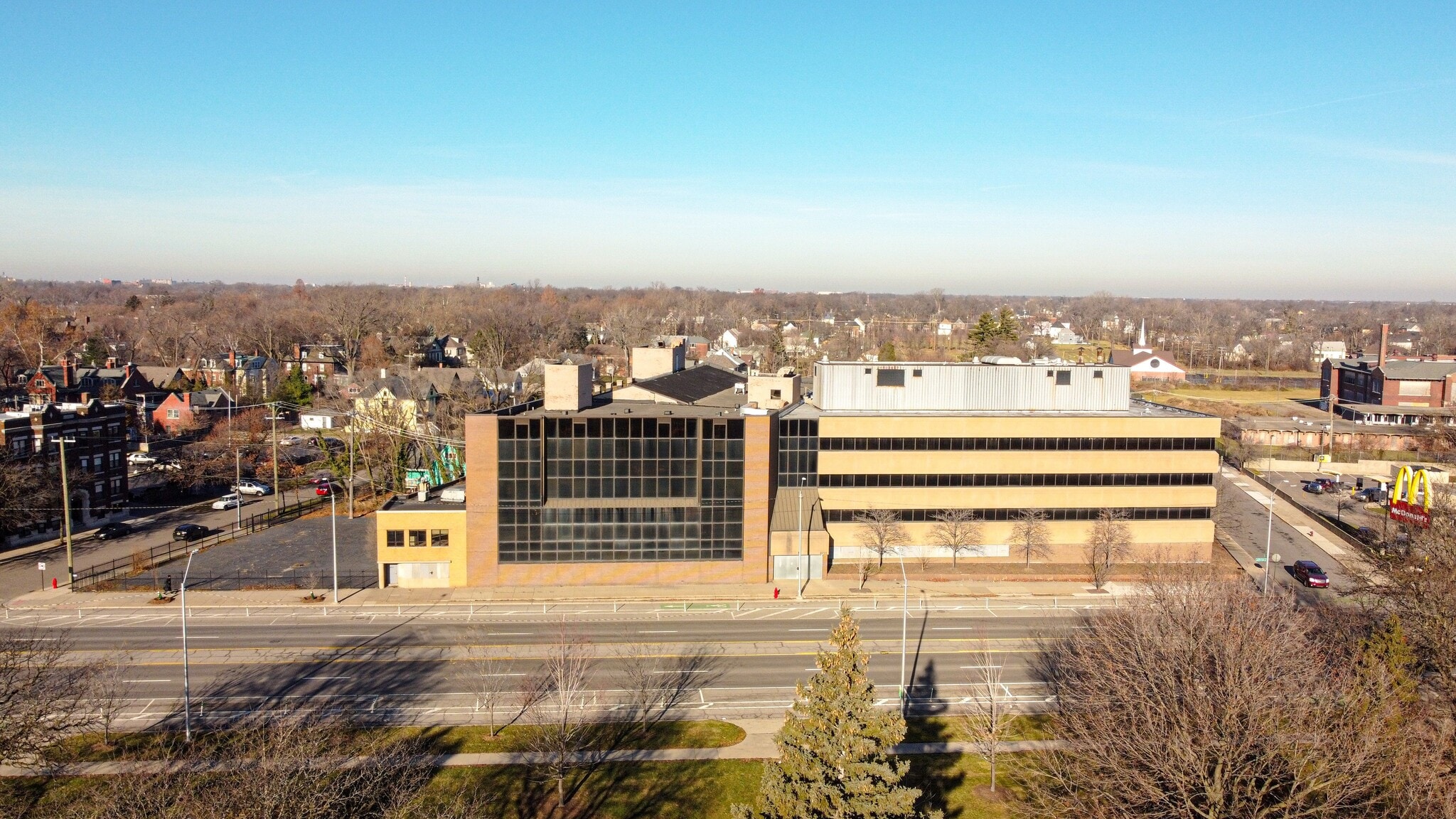 8701-8735 E Jefferson Ave, Detroit, MI for sale Building Photo- Image 1 of 20