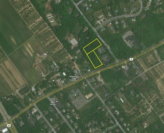 Plus de détails pour 314 Main Rd and 743 Union Ave, Riverhead, NY - Terrain à vendre