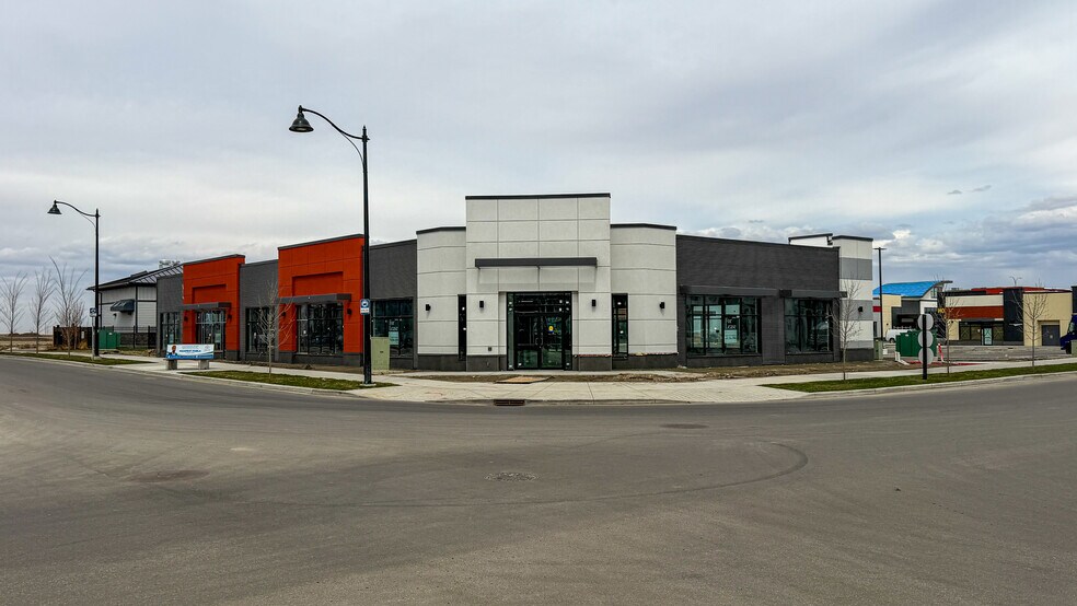 64 Homestead Gate NE, Calgary, AB à louer - Photo du bâtiment - Image 3 de 9