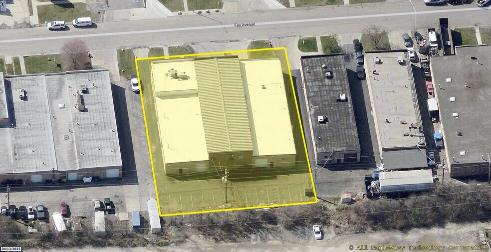 100-110 W Fay St, Addison, IL à louer - Photo du bâtiment - Image 3 de 7
