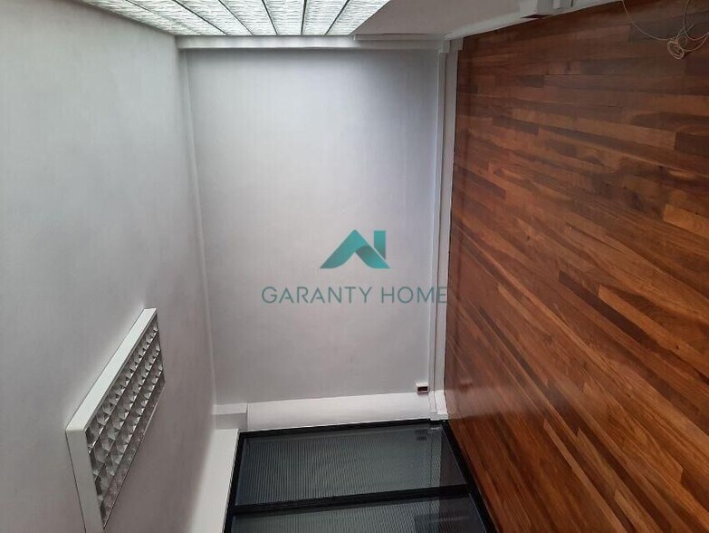 Office in Bilbao, Vizcaya for sale - Interior Photo - Image 2 of 5
