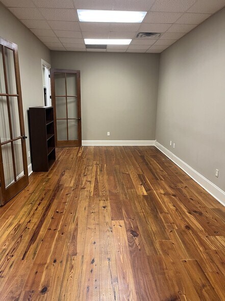 438 Katherine Dr, Flowood, MS à vendre - Photo intérieure - Image 3 de 12