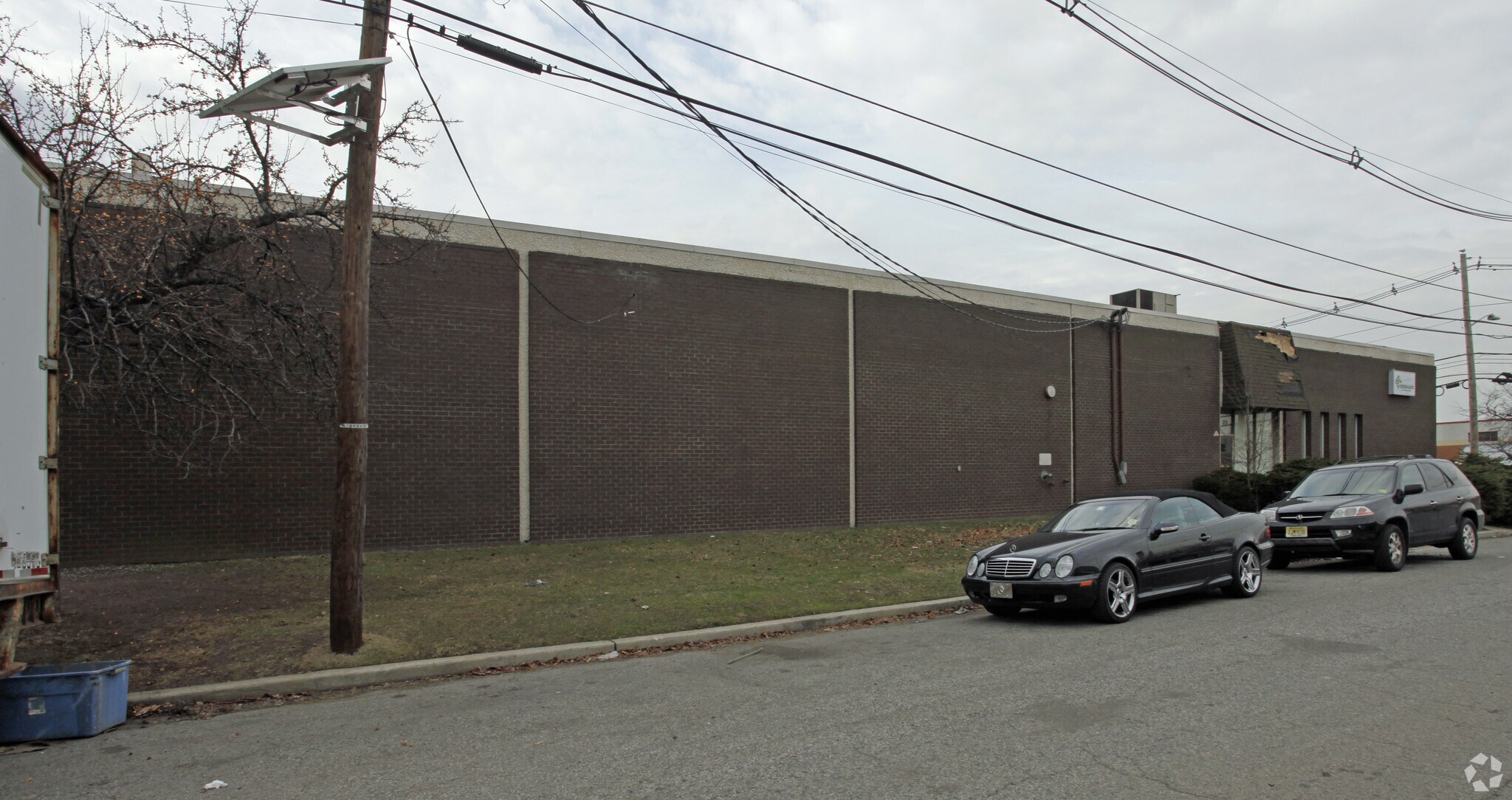 329 Veterans Blvd, Carlstadt, NJ à louer Photo du bâtiment- Image 1 de 3