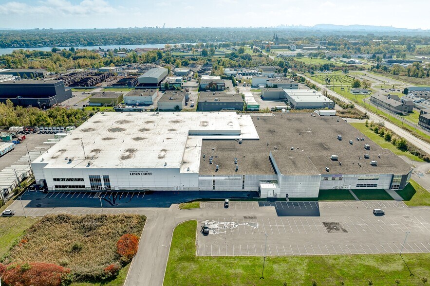 875 Saint-François, Laval, QC à louer - Photo principale - Image 1 de 7