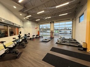 2163 E 3300 S, Salt Lake City, UT for lease Interior Photo- Image 2 of 3