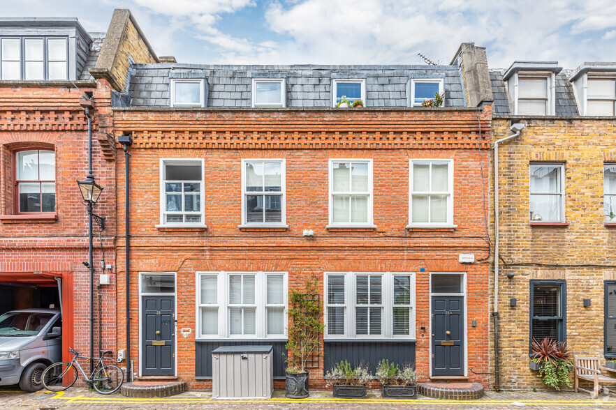 26-26A Adam & Eve Mews, London à vendre - Photo principale - Image 1 de 1