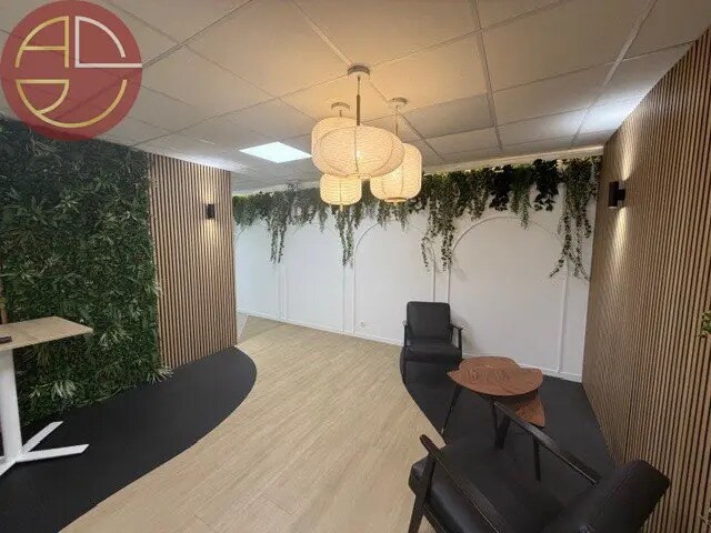 Office in Toulouse for lease - Building Photo - Image 2 of 10