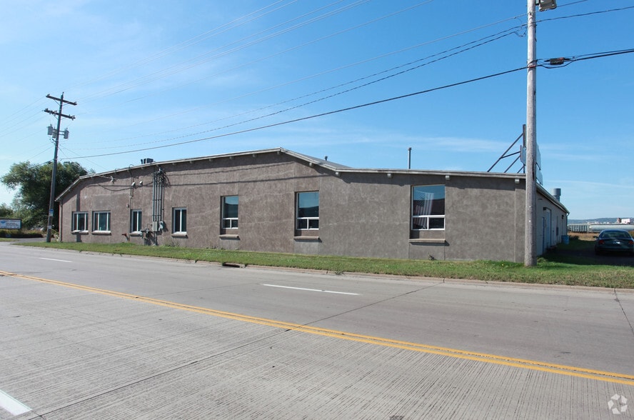 517 Garfield Ave, Duluth, MN for lease - Building Photo - Image 2 of 2