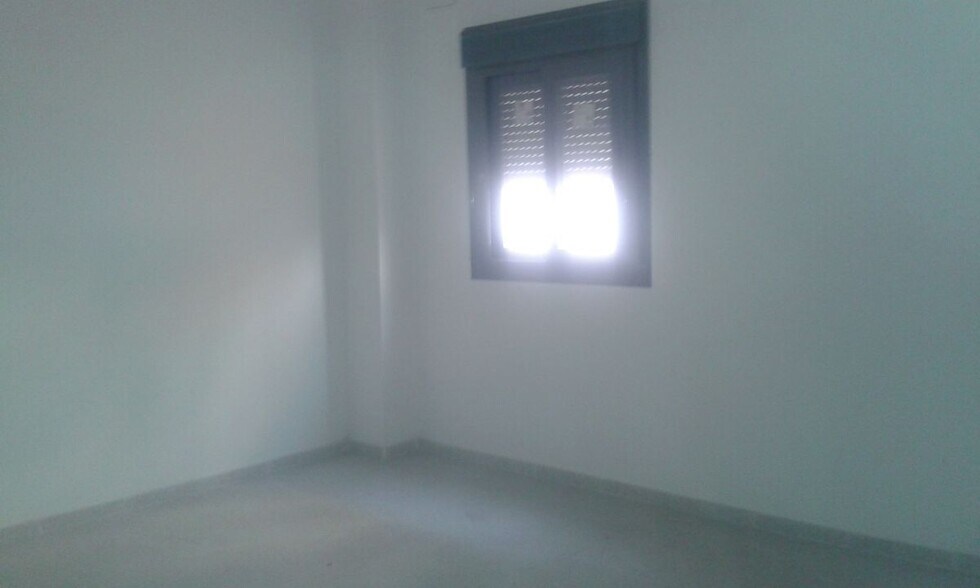 Retail in Cáceres, Cáceres for lease - Building Photo - Image 2 of 14