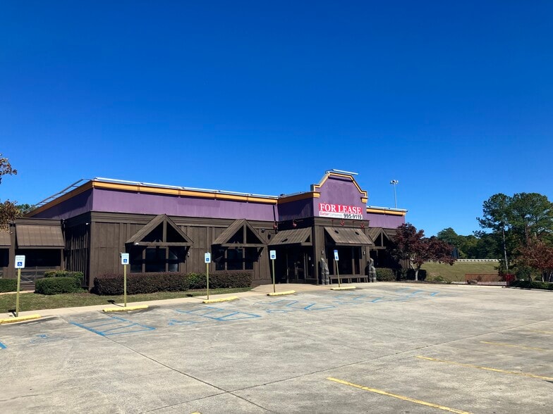 7724 Ludington Ln, Birmingham, AL for lease - Building Photo - Image 2 of 10